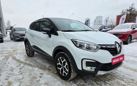 Renault Kaptur I рестайлинг, 2021 год, 1 868 000 рублей, 1 фотография