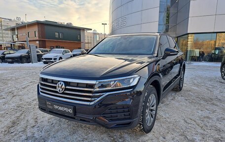 Volkswagen Touareg III, 2018 год, 5 390 000 рублей, 5 фотография