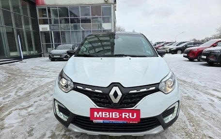 Renault Kaptur I рестайлинг, 2021 год, 1 868 000 рублей, 2 фотография