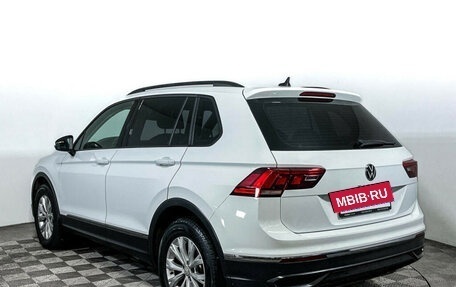 Volkswagen Tiguan II, 2021 год, 2 700 000 рублей, 7 фотография