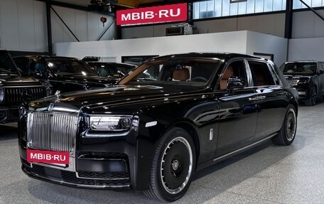 Rolls-Royce Phantom VIII, 2024 год, 77 000 000 рублей, 3 фотография