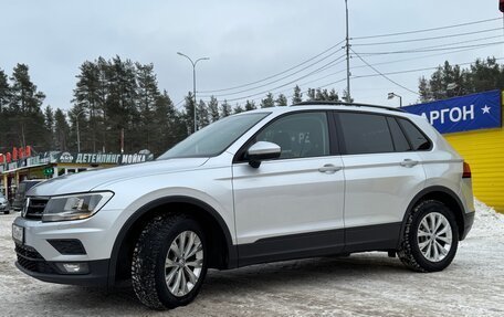 Volkswagen Tiguan II, 2018 год, 2 150 000 рублей, 2 фотография