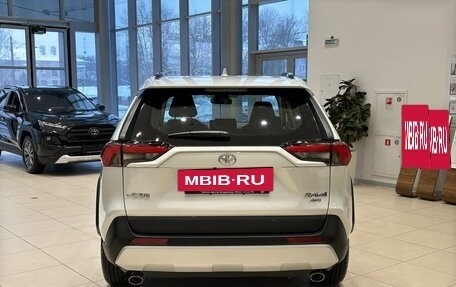 Toyota RAV4, 2024 год, 4 830 000 рублей, 4 фотография