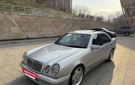 Mercedes-Benz E-Класс AMG, 1998 год, 4 500 000 рублей, 2 фотография