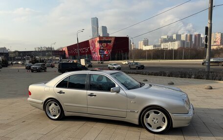 Mercedes-Benz E-Класс AMG, 1998 год, 4 500 000 рублей, 7 фотография