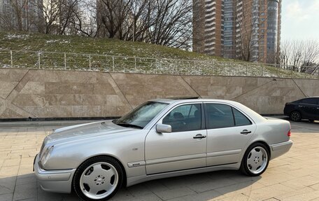 Mercedes-Benz E-Класс AMG, 1998 год, 4 500 000 рублей, 11 фотография