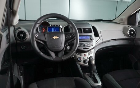 Chevrolet Aveo III, 2013 год, 939 000 рублей, 6 фотография