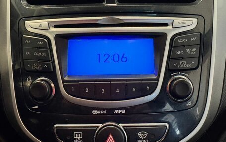 Hyundai Solaris II рестайлинг, 2013 год, 767 000 рублей, 11 фотография