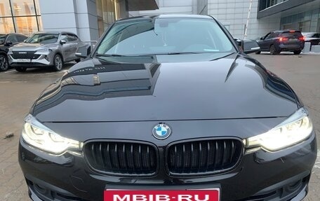 BMW 3 серия, 2017 год, 2 500 000 рублей, 4 фотография