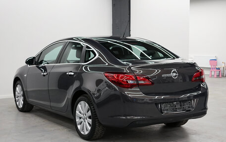 Opel Astra J, 2013 год, 1 095 000 рублей, 4 фотография