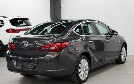 Opel Astra J, 2013 год, 1 095 000 рублей, 6 фотография