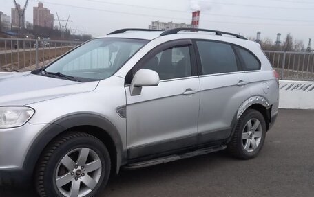 Chevrolet Captiva I, 2011 год, 900 000 рублей, 4 фотография