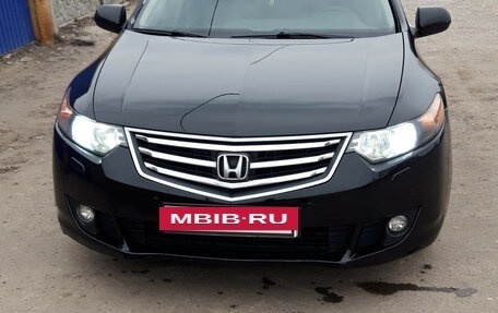 Honda Accord VIII рестайлинг, 2010 год, 660 000 рублей, 2 фотография