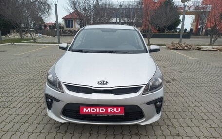 KIA Rio IV, 2018 год, 1 450 000 рублей, 1 фотография