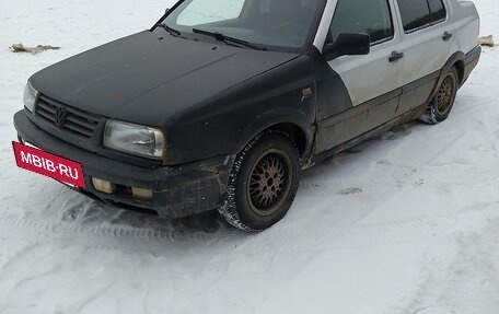 Volkswagen Vento, 1992 год, 90 000 рублей, 4 фотография