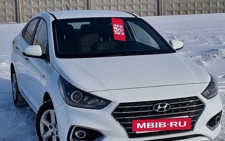 Hyundai Solaris II рестайлинг, 2017 год, 1 375 000 рублей, 3 фотография