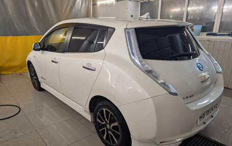 Nissan Leaf I, 2015 год, 800 000 рублей, 7 фотография