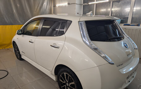 Nissan Leaf I, 2015 год, 800 000 рублей, 12 фотография