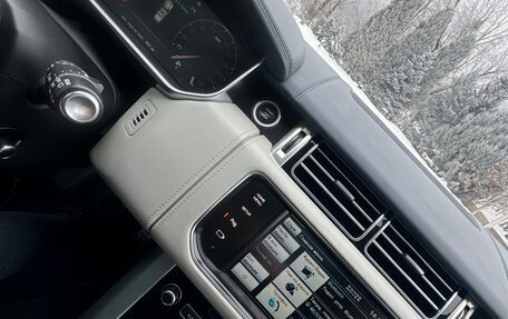 Land Rover Range Rover IV рестайлинг, 2013 год, 3 600 000 рублей, 9 фотография