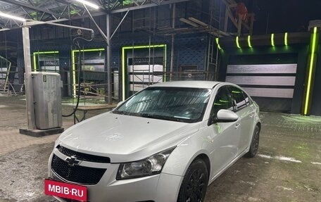 Chevrolet Cruze II, 2012 год, 650 000 рублей, 9 фотография