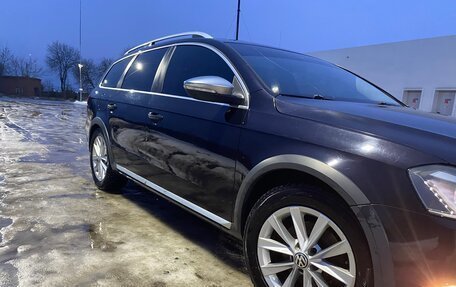 Volkswagen Passat B7, 2013 год, 1 550 000 рублей, 15 фотография