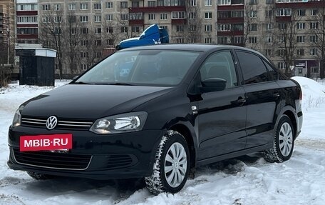 Volkswagen Polo VI (EU Market), 2013 год, 859 000 рублей, 3 фотография