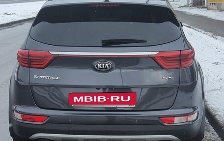 KIA Sportage IV рестайлинг, 2018 год, 2 300 000 рублей, 3 фотография