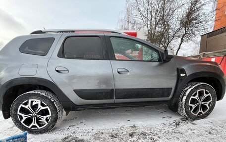 Renault Duster, 2022 год, 1 980 000 рублей, 6 фотография