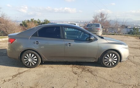 KIA Cerato III, 2010 год, 2 фотография