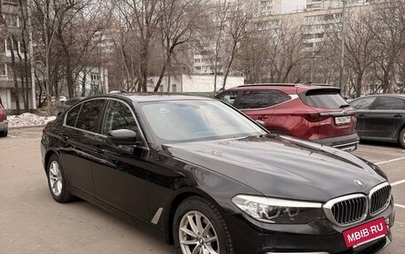 BMW 5 серия, 2019 год, 3 100 000 рублей, 3 фотография