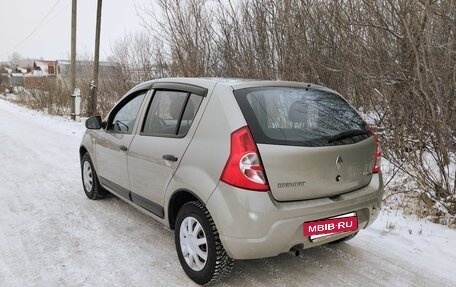 Renault Sandero I, 2013 год, 650 000 рублей, 18 фотография