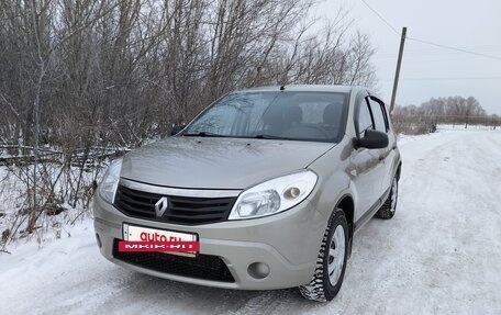 Renault Sandero I, 2013 год, 650 000 рублей, 15 фотография