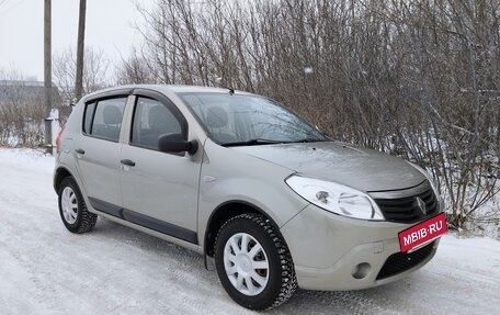 Renault Sandero I, 2013 год, 650 000 рублей, 20 фотография