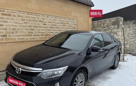 Toyota Camry, 2014 год, 1 850 000 рублей, 2 фотография