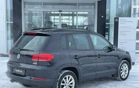 Volkswagen Tiguan I, 2015 год, 1 350 000 рублей, 2 фотография