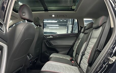 Volkswagen Tiguan II, 2022 год, 2 900 000 рублей, 7 фотография