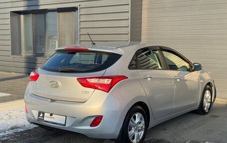 Hyundai i30 II рестайлинг, 2012 год, 900 000 рублей, 5 фотография