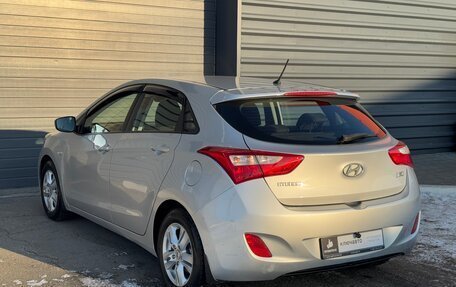 Hyundai i30 II рестайлинг, 2012 год, 900 000 рублей, 7 фотография