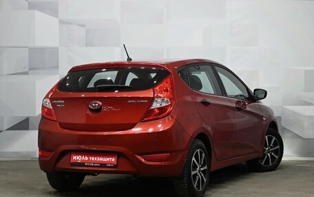 Hyundai Solaris II рестайлинг, 2011 год, 800 000 рублей, 8 фотография