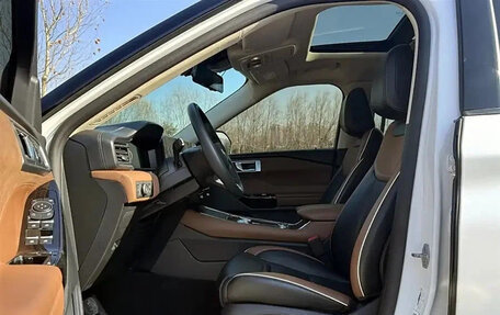 Ford Explorer VI, 2022 год, 3 880 010 рублей, 6 фотография