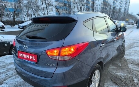 Hyundai ix35 I рестайлинг, 2012 год, 950 000 рублей, 1 фотография