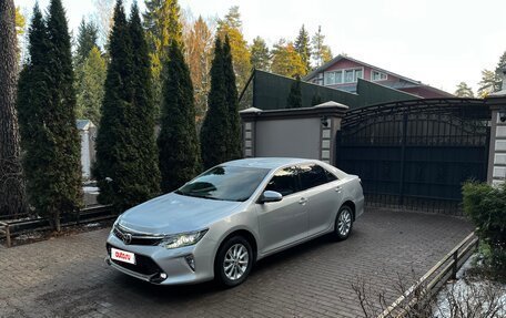 Toyota Camry, 2015 год, 1 495 000 рублей, 3 фотография