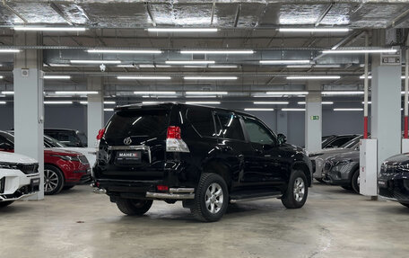 Toyota Land Cruiser Prado 150 рестайлинг 2, 2012 год, 3 090 000 рублей, 10 фотография