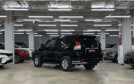 Toyota Land Cruiser Prado 150 рестайлинг 2, 2012 год, 3 090 000 рублей, 9 фотография