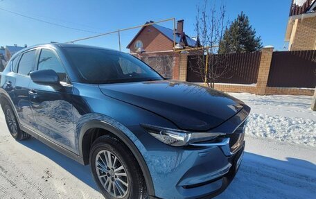 Mazda CX-5 II, 2017 год, 2 600 000 рублей, 2 фотография