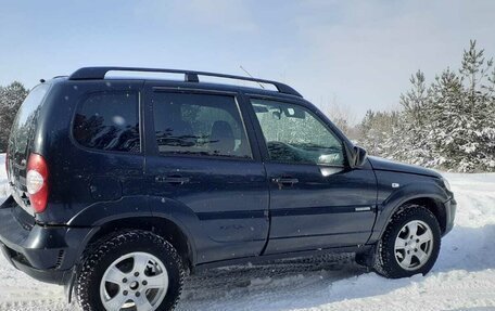 Chevrolet Niva I рестайлинг, 2012 год, 510 000 рублей, 11 фотография