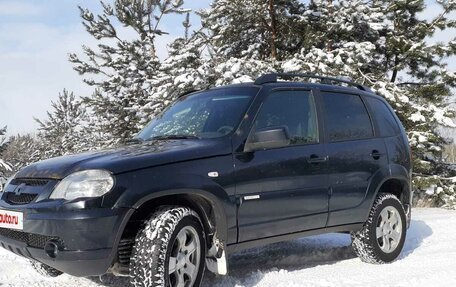 Chevrolet Niva I рестайлинг, 2012 год, 510 000 рублей, 21 фотография