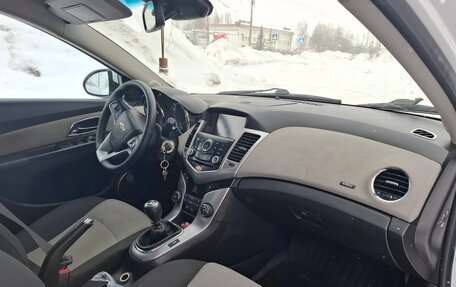 Chevrolet Cruze II, 2012 год, 540 000 рублей, 5 фотография