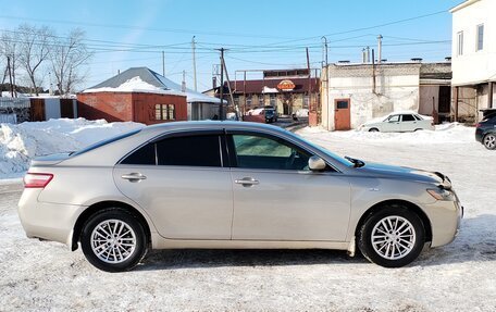 Toyota Camry, 2006 год, 970 000 рублей, 4 фотография