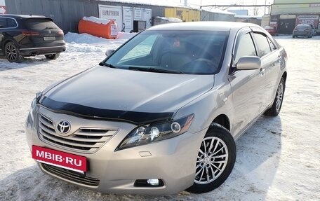 Toyota Camry, 2006 год, 970 000 рублей, 8 фотография